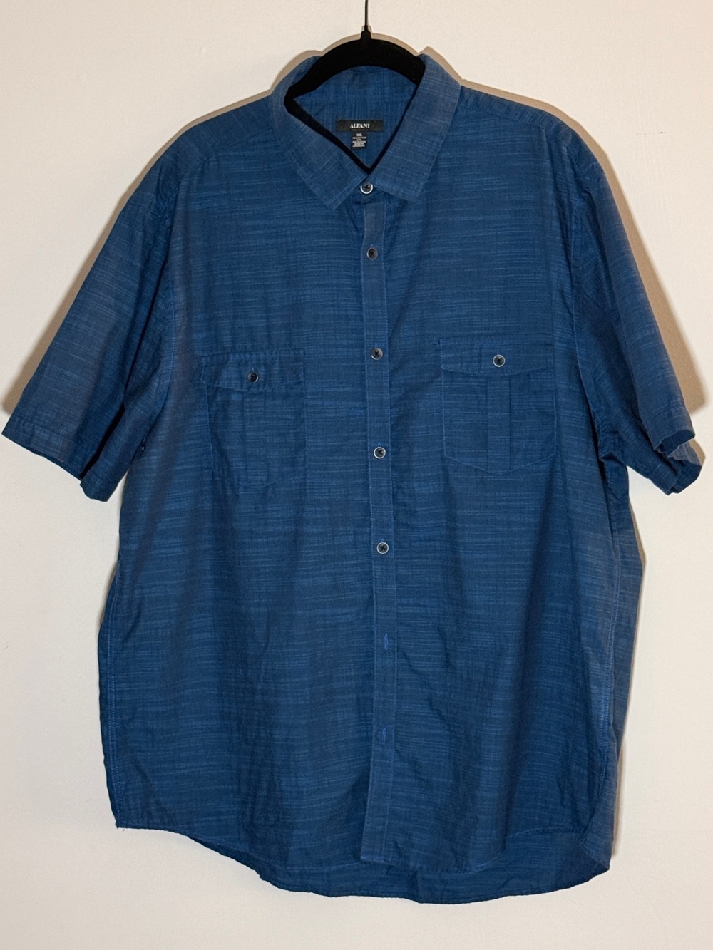 Alfani Men's Short Sleeve Button-Down Shirt in Deep Blue